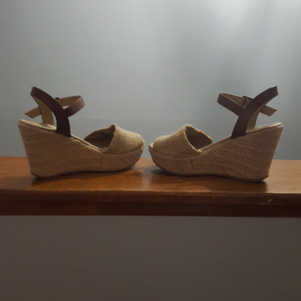 Khaki/Gold Canvas Espadrilles